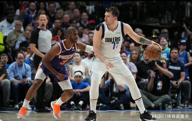 九游官网-里程碑夜菲尼克斯太阳完成体检，中超今夜刷纪录，气氛紧张，身体对抗强度拉满的简单介绍